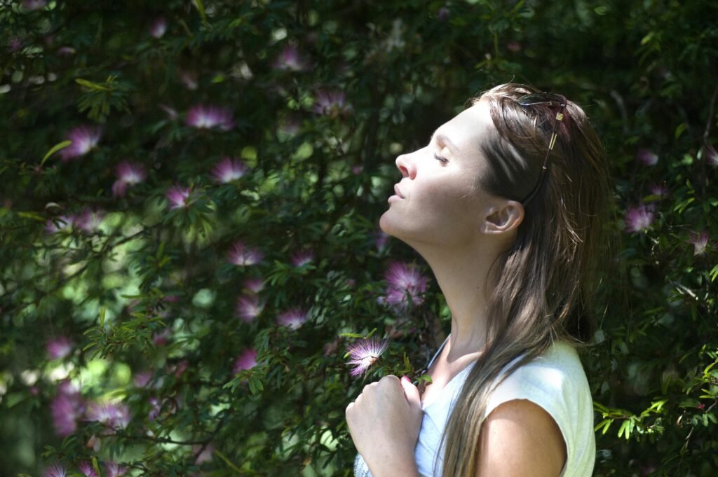 How to Manage Anxiety Without Medication